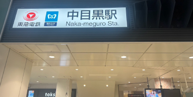 お客様と打ち合わせ